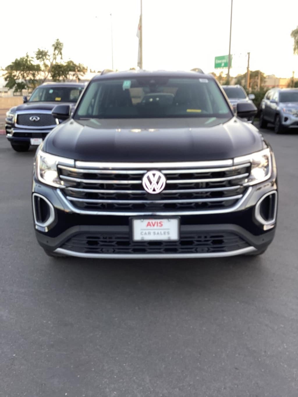 Certified 2025 Volkswagen Atlas 2.0T SE w/Technology SUV