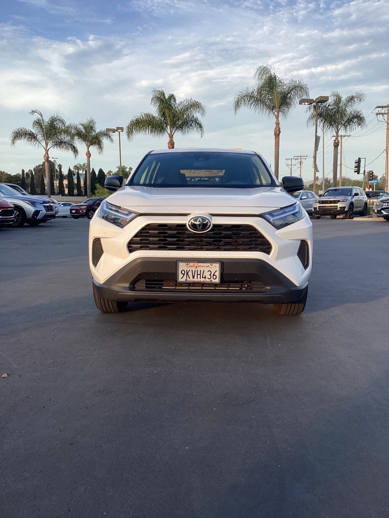 Thumbnail: 2024 Toyota RAV4 - 4