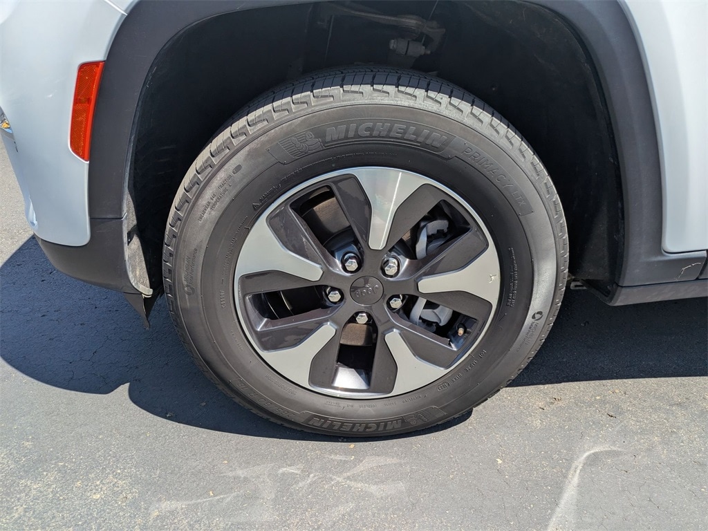 2023 Jeep Grand Cherokee 4xe 13
