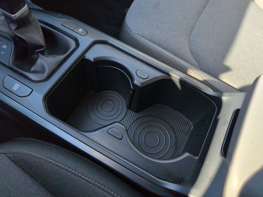 Thumbnail: 2025 Kia K4 - 24