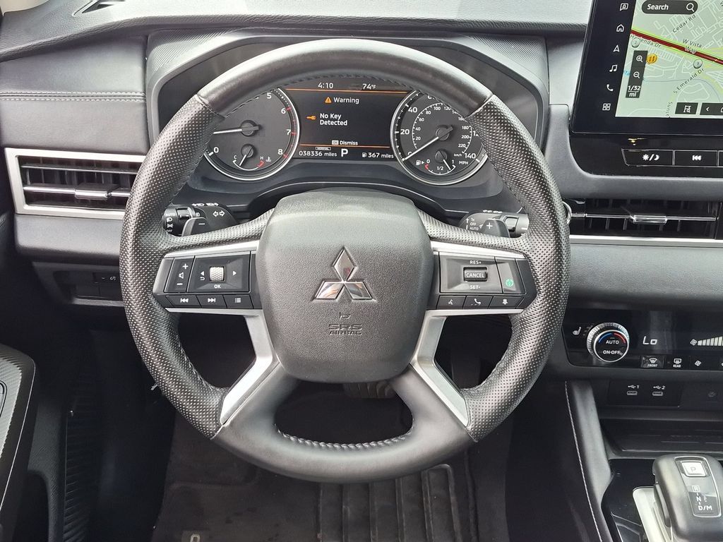 Thumbnail: 2025 Mitsubishi Outlander - 23