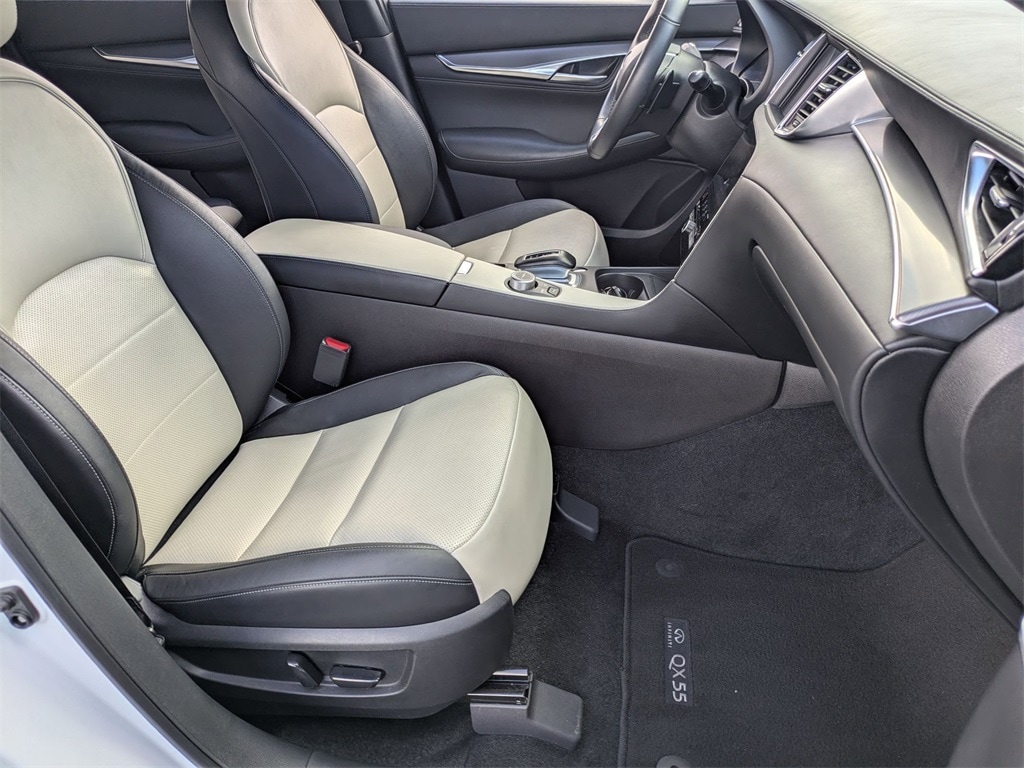 Thumbnail: 2024 INFINITI QX55 - 28