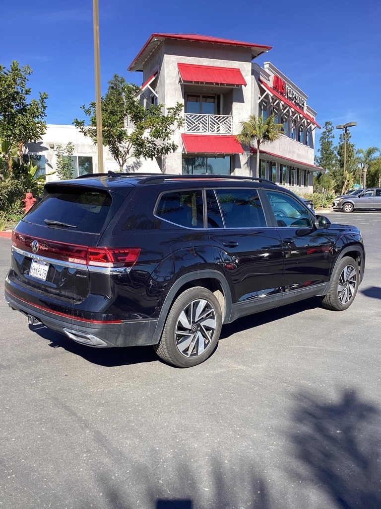 Thumbnail: 2024 Volkswagen Atlas - 1