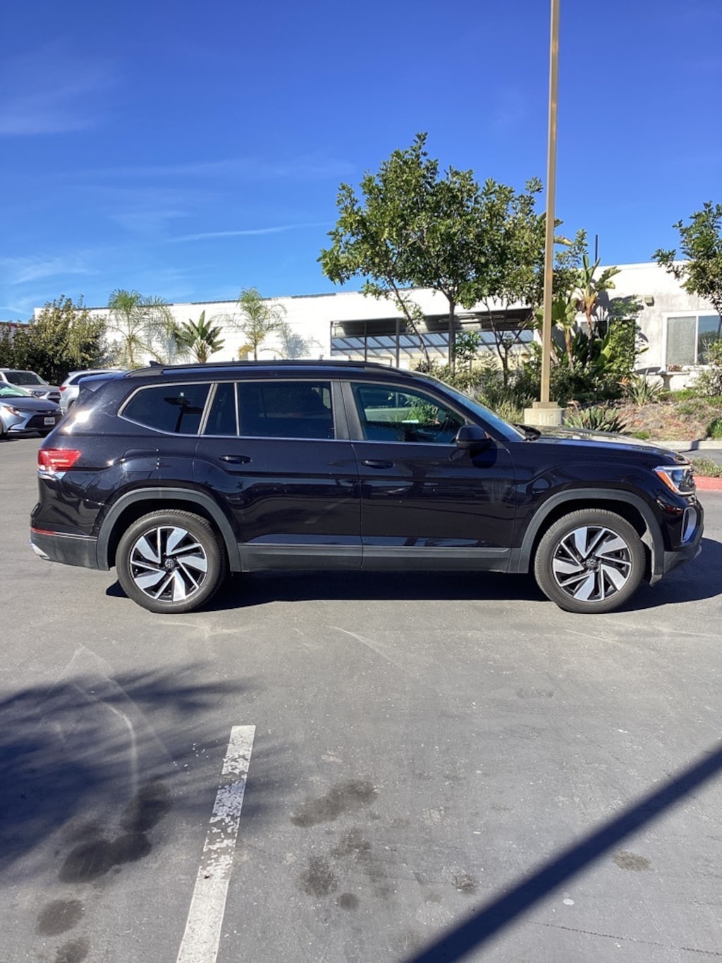 Certified 2024 Volkswagen Atlas 2.0T SE w/Technology SUV