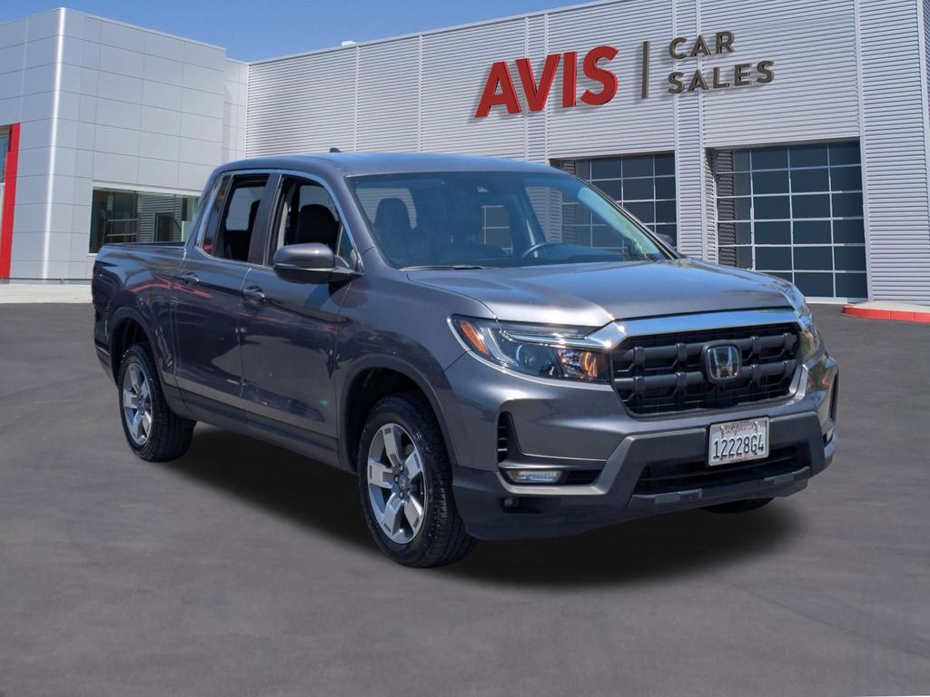 Thumbnail: 2025 Honda Ridgeline - 3