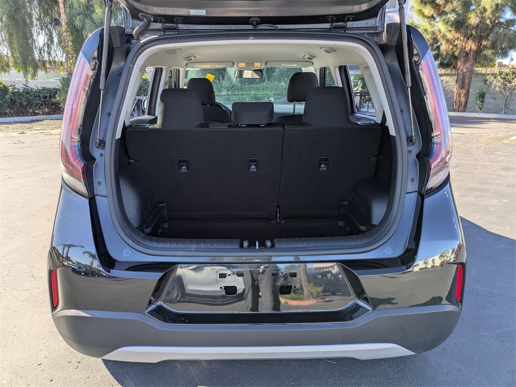 Thumbnail: 2024 Kia Soul - 30
