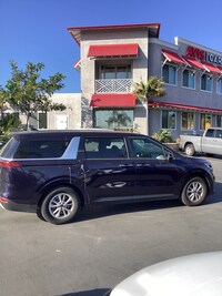 2024 Kia Carnival LX -
                  Vista, CA
