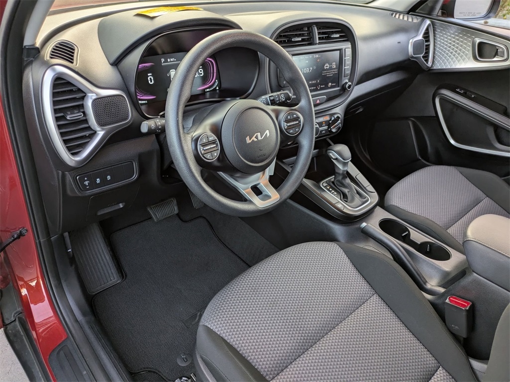 Thumbnail: 2024 Kia Soul - 17