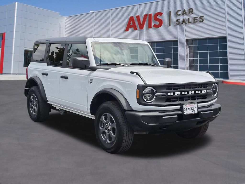 Thumbnail: 2025 Ford Bronco - 3