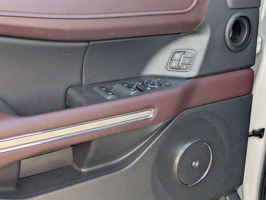 Thumbnail: 2024 Ford Expedition - 16