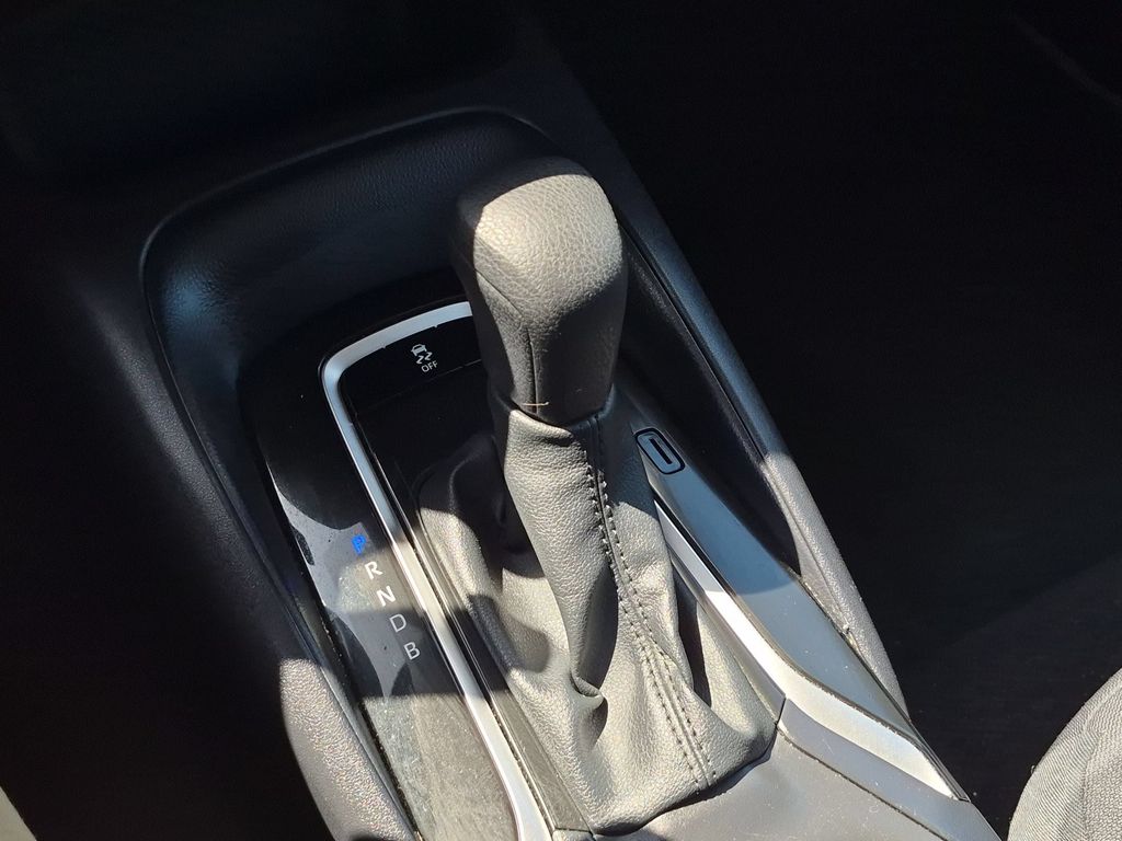 Thumbnail: 2025 Toyota Corolla - 20