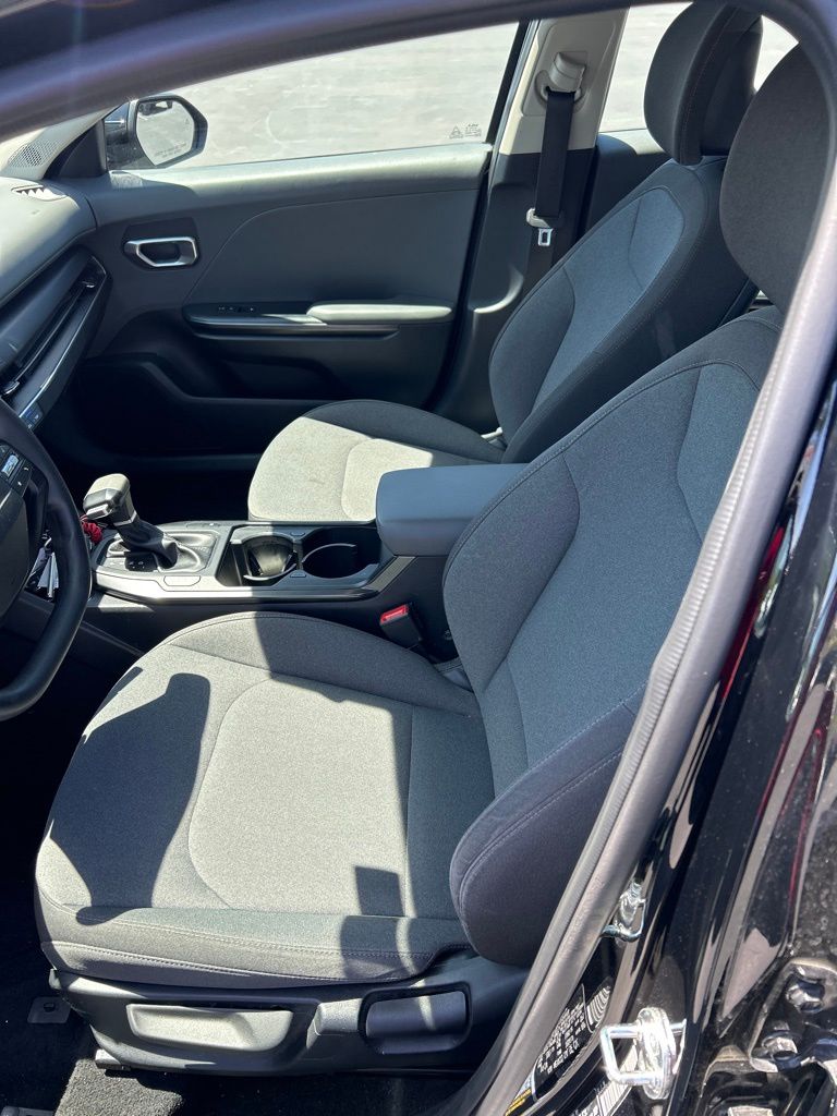 Thumbnail: 2025 Kia K4 - 18