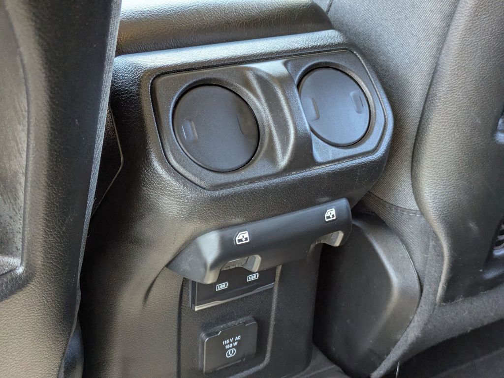 Thumbnail: 2025 Jeep Wrangler - 26