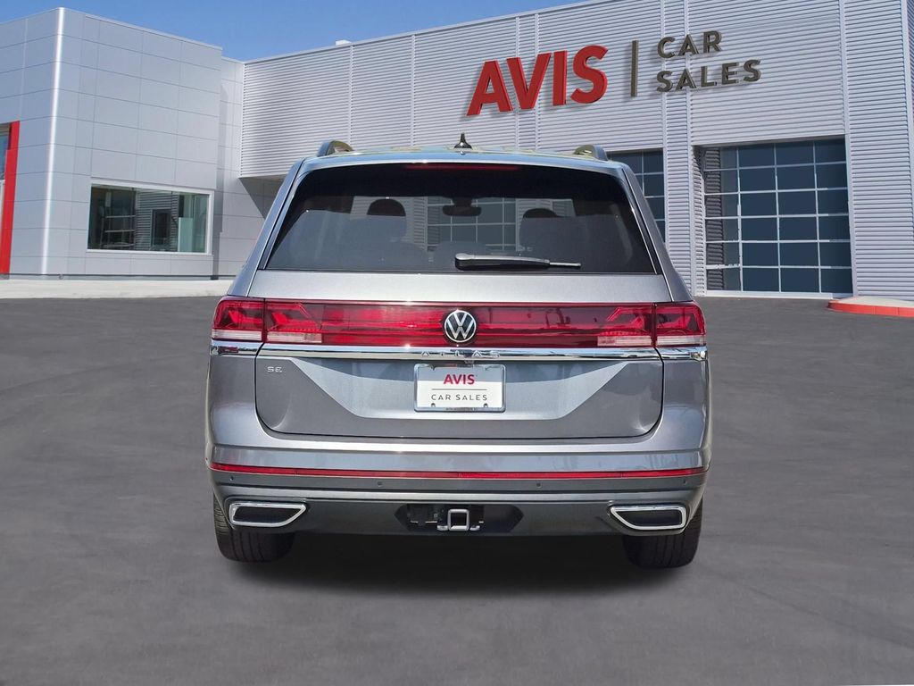 2025 Volkswagen Atlas SE w/Tech - Photo 7