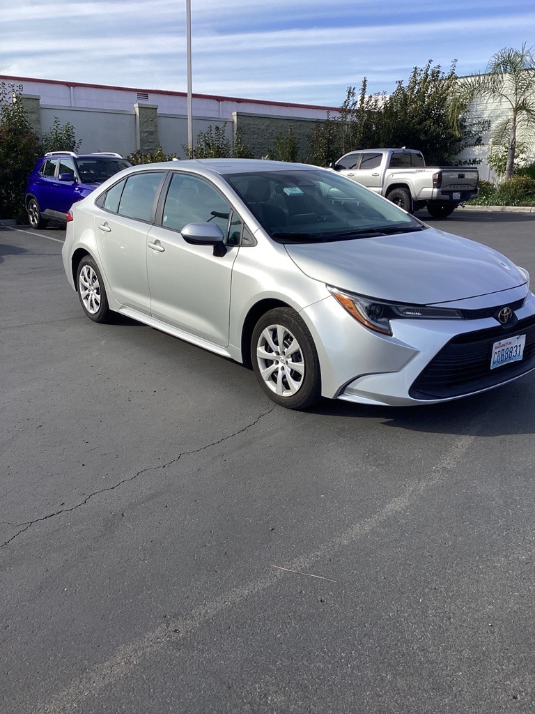 Thumbnail: 2024 Toyota Corolla - 3