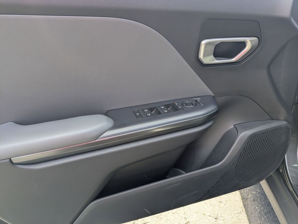 Thumbnail: 2025 Kia K4 - 15