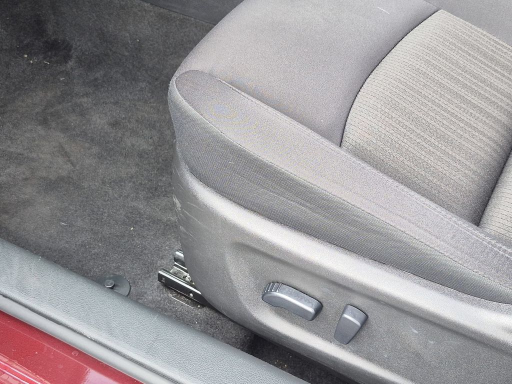 2025 Nissan Altima SV - Photo 14