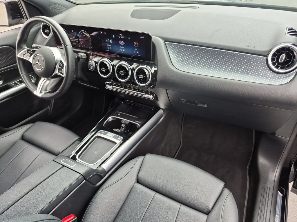 2025 Mercedes-Benz GLA GLA250 - Photo 32