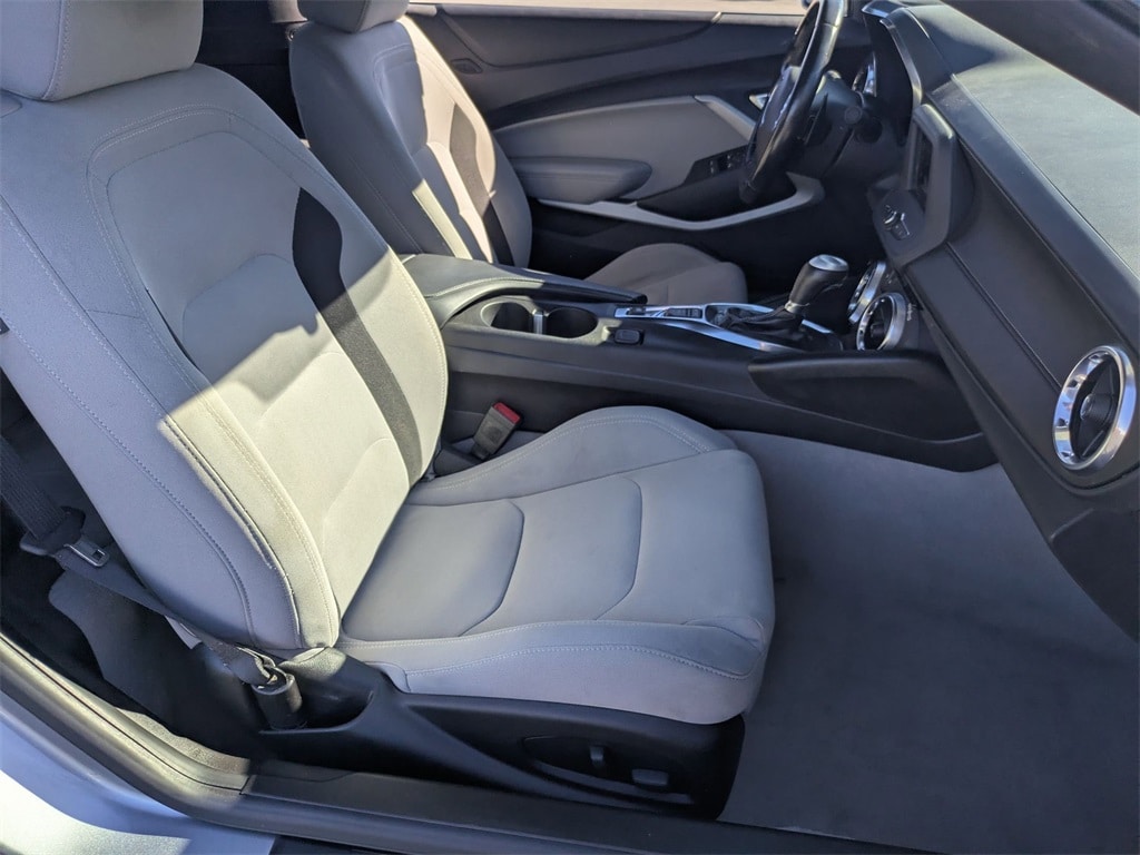 Thumbnail: 2023 Chevrolet Camaro - 26