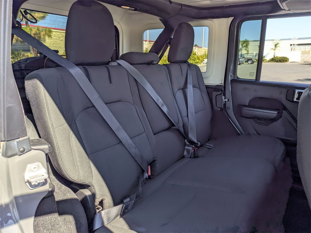 Thumbnail: 2023 Jeep Wrangler - 28