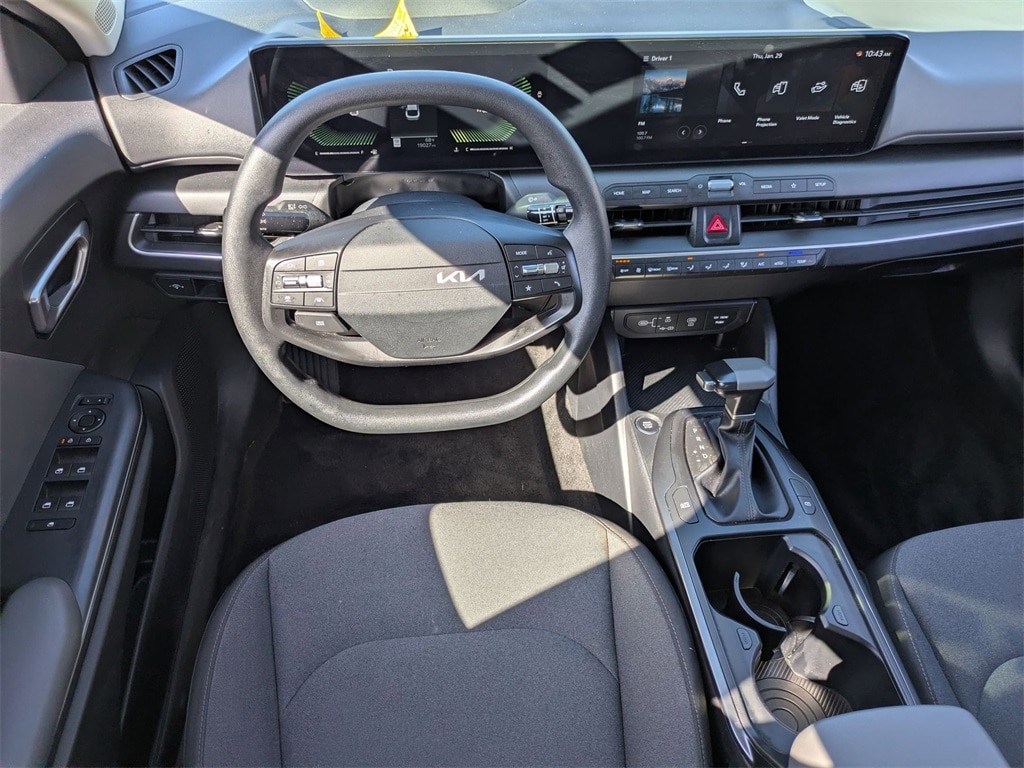 Thumbnail: 2025 Kia K4 - 25