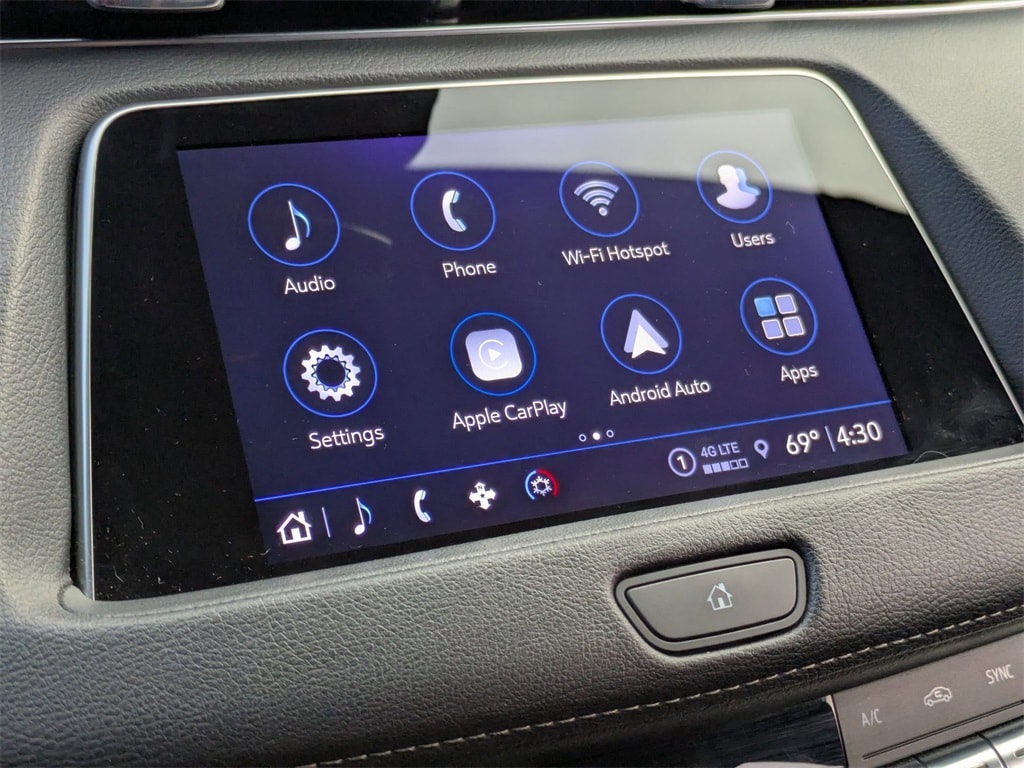 Thumbnail: 2023 Cadillac XT4 - 21