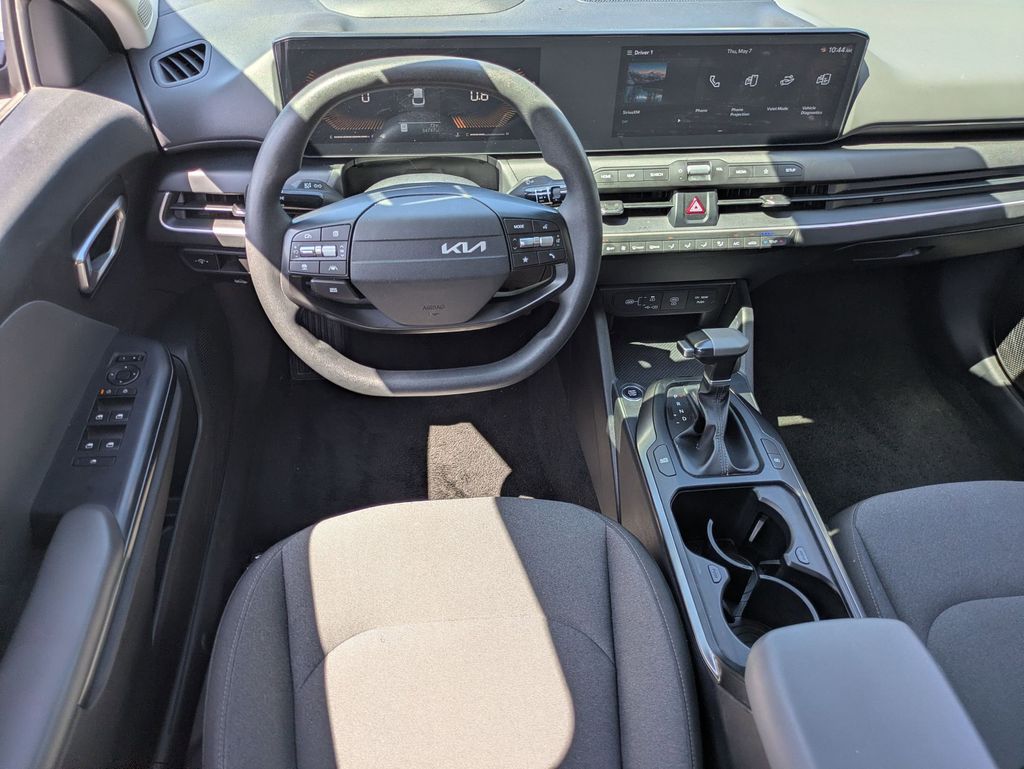Thumbnail: 2025 Kia K4 - 25