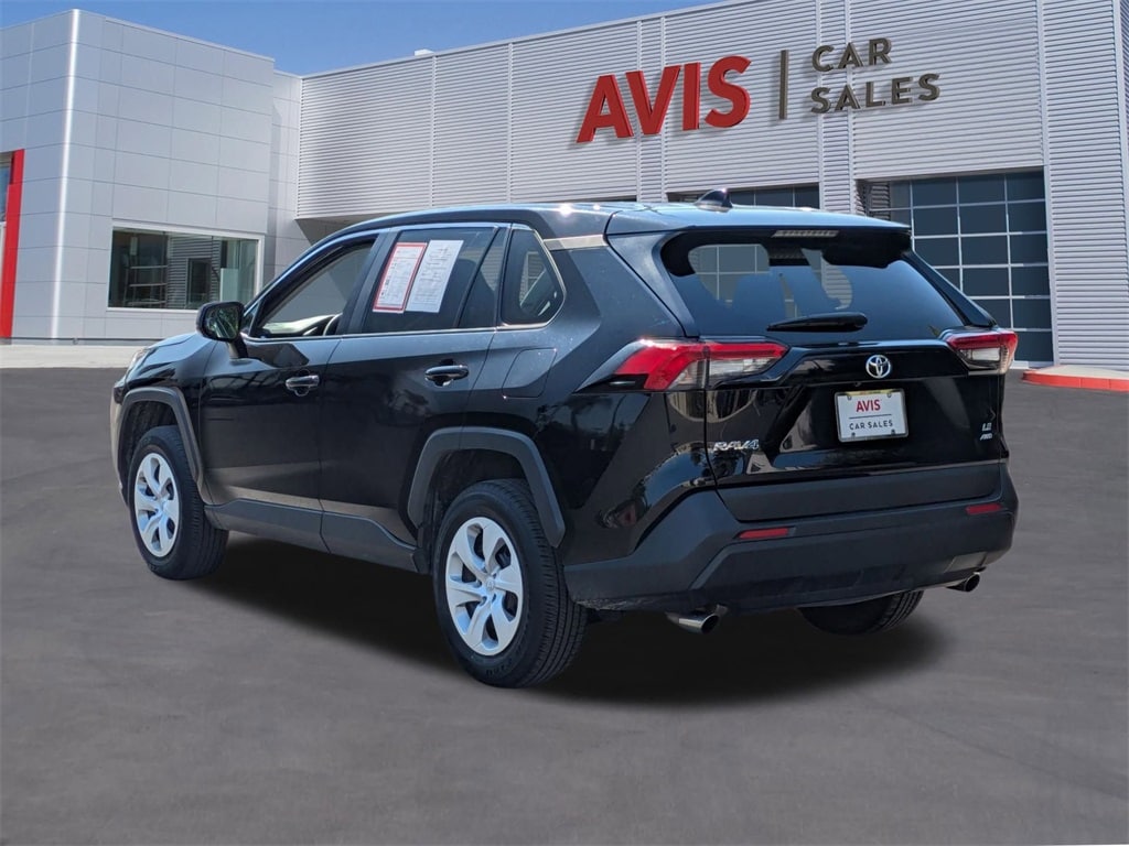 Thumbnail: 2024 Toyota RAV4 - 9