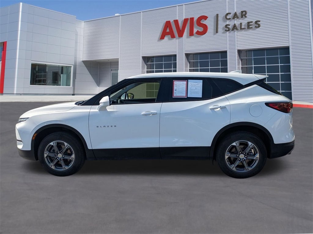 Thumbnail: 2023 Chevrolet Blazer - 10