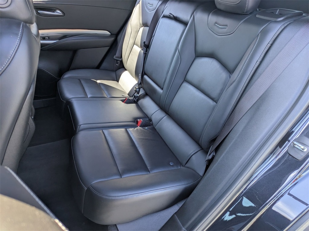 Thumbnail: 2023 Cadillac XT4 - 27