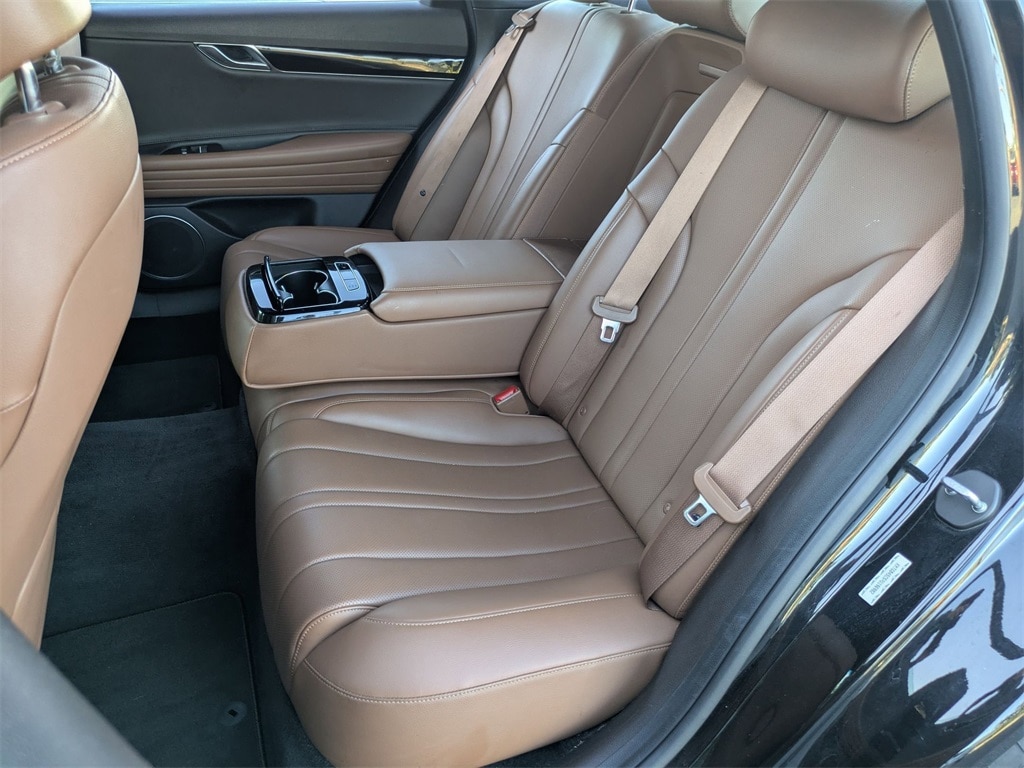 Thumbnail: 2023 Genesis G80 - 28