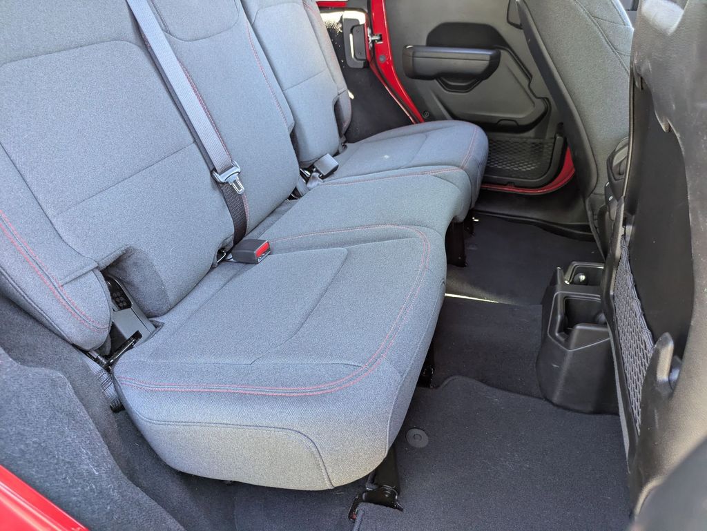 Thumbnail: 2025 Jeep Wrangler - 28