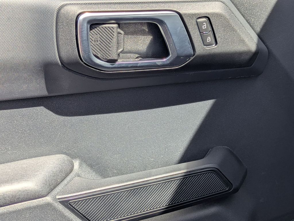 Thumbnail: 2025 Ford Bronco - 16