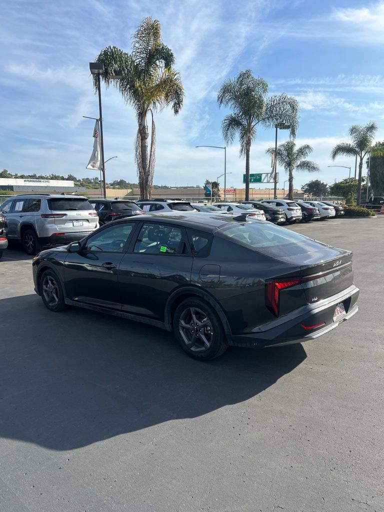 Thumbnail: 2025 Kia K4 - 9