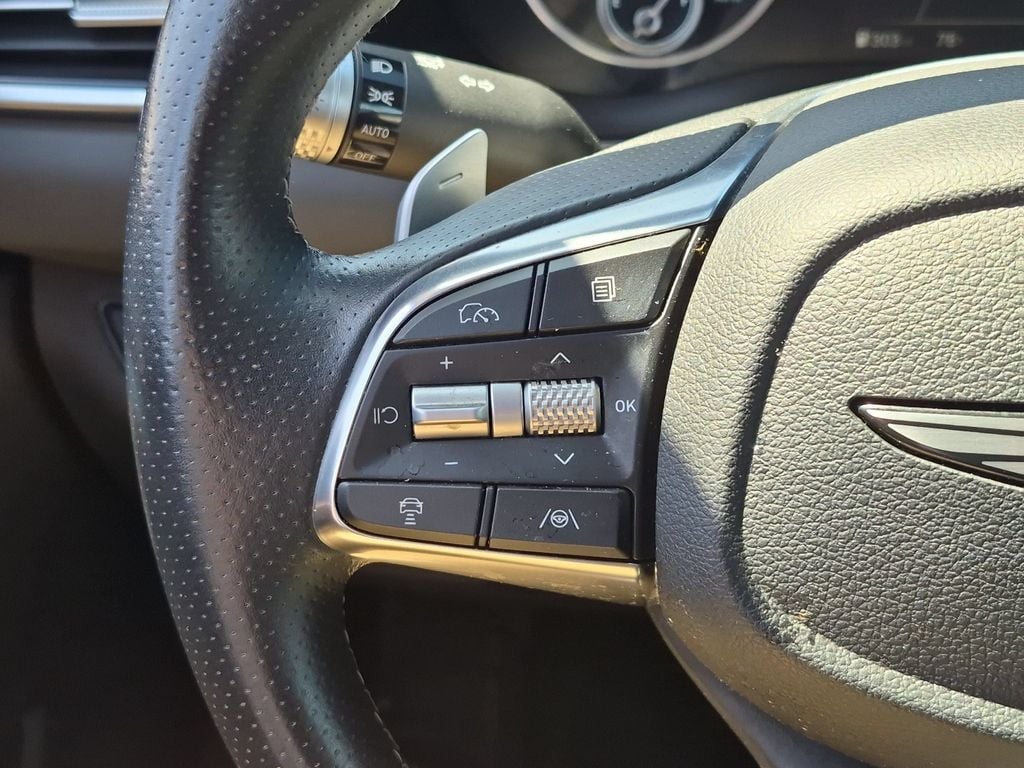 Thumbnail: 2025 Genesis G70 - 21