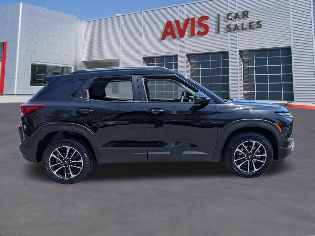 Thumbnail: 2025 Chevrolet TrailBlazer - 5