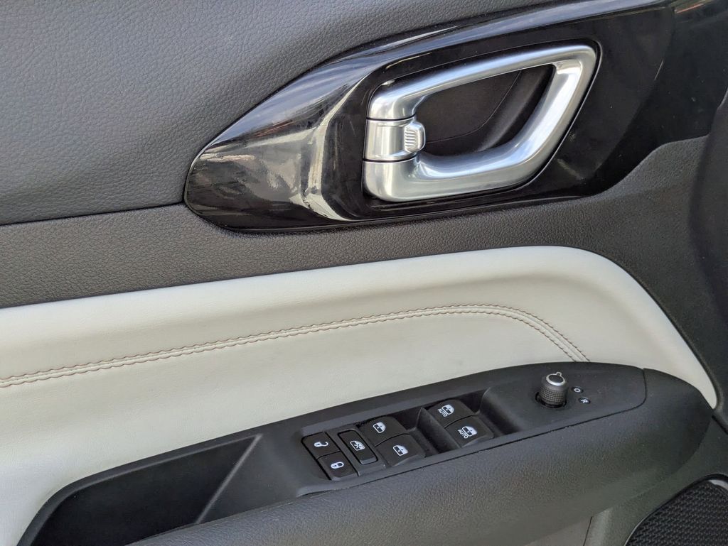 Thumbnail: 2025 Jeep Compass - 16