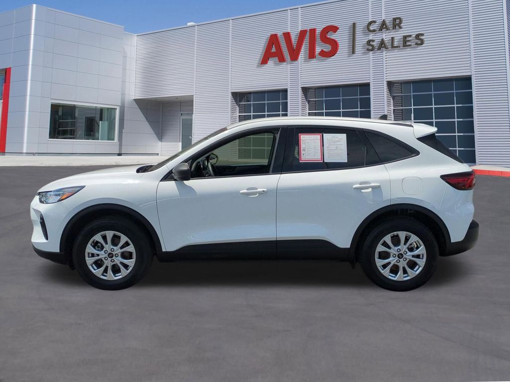 Thumbnail: 2025 Ford Escape - 10