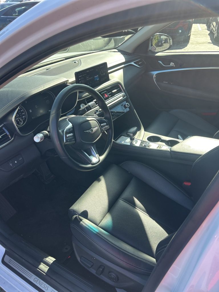 Thumbnail: 2025 Genesis G70 - 8