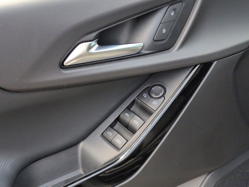 Thumbnail: 2025 Chevrolet Equinox - 13