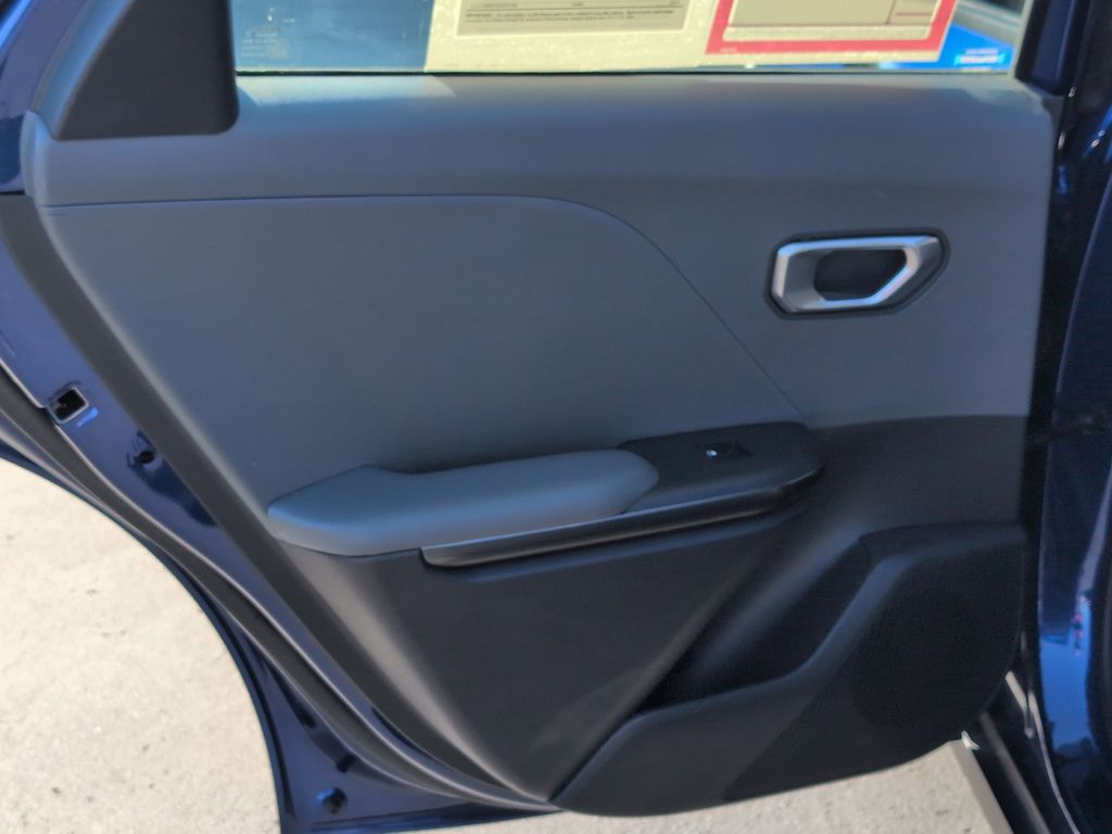 Thumbnail: 2025 Kia K4 - 27