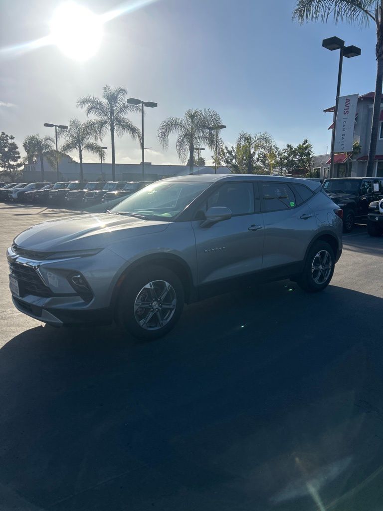 Thumbnail: 2025 Chevrolet Blazer - 1
