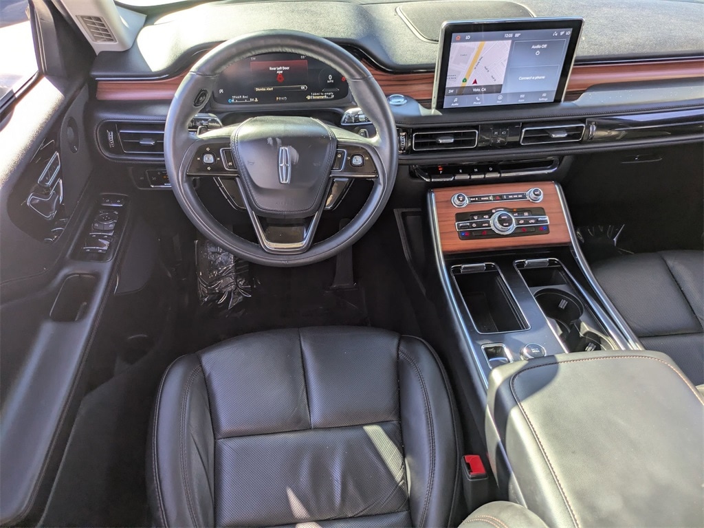 Thumbnail: 2024 Lincoln Aviator - 25