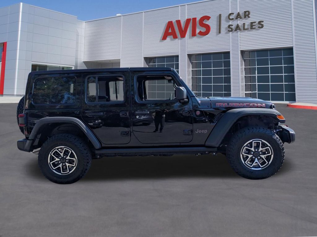 Thumbnail: 2025 Jeep Wrangler - 5