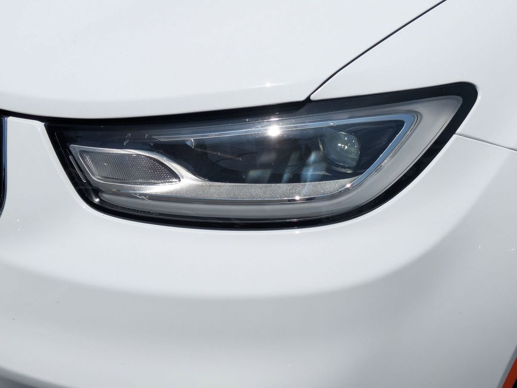 Thumbnail: 2025 Chrysler Pacifica - 11