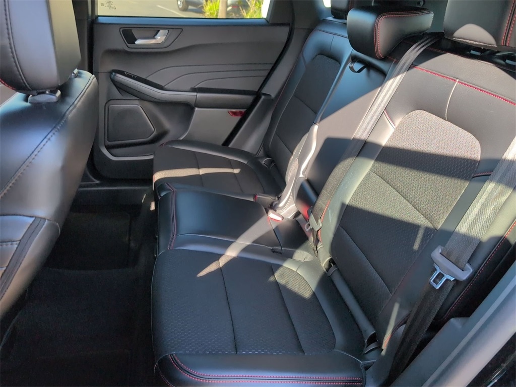 Thumbnail: 2025 Ford Escape - 27