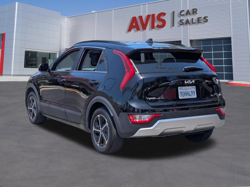 Thumbnail: 2025 Kia Niro - 9