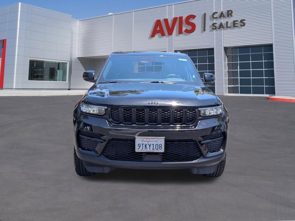 Thumbnail: 2025 Jeep Grand Cherokee - 2