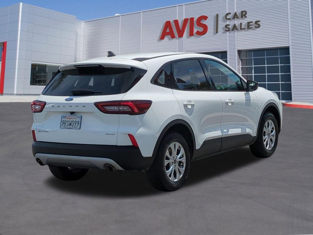 Thumbnail: 2025 Ford Escape - 6