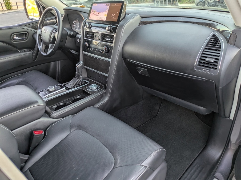 Thumbnail: 2024 INFINITI QX80 - 30